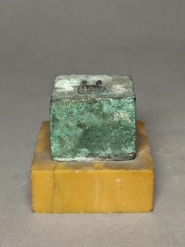 figurine ; socle de statue, image 2/5