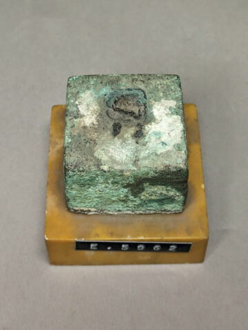 figurine ; socle de statue, image 3/5