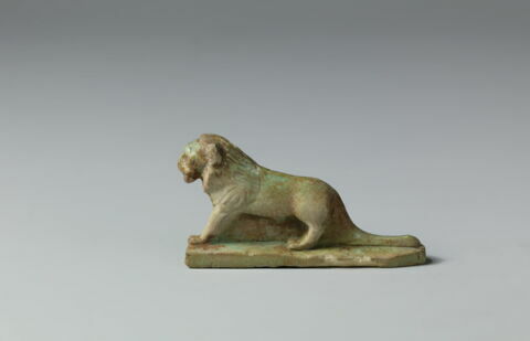 figurine, image 2/4