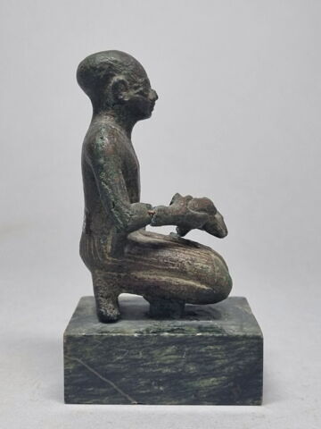 figurine de donateur, image 4/5
