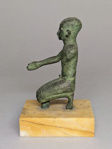 figurine de donateur, image 3/5