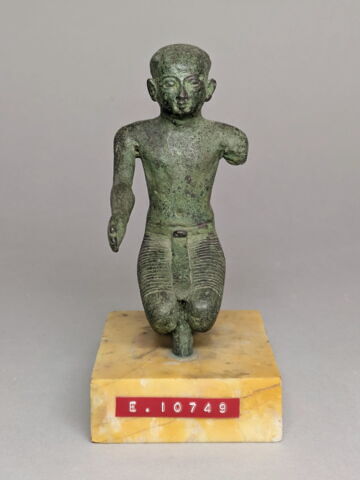 figurine de donateur, image 4/5