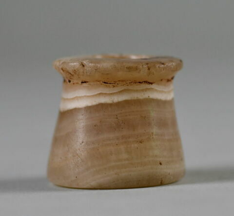 godet ; vase miniature, image 2/3