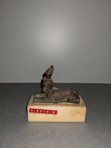 figurine, image 2/4