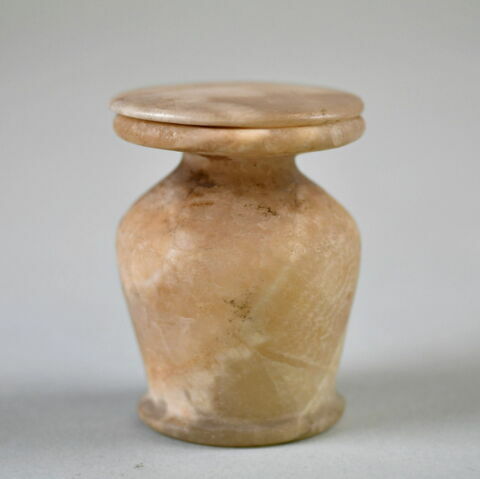 pot à kohol à collerette plate ; couvercle de vase, image 2/2