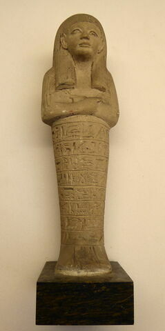 vue d'ensemble ; face, recto, avers, avant © 2019 Musée du Louvre / Antiquités égyptiennes