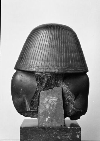 statue, image 6/6