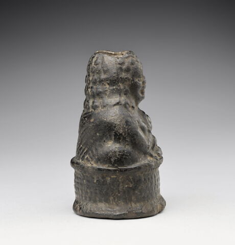 figurine de Béset allaitant ; vase plastique, image 4/5