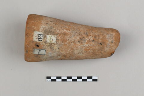 cône funéraire, image 3/8