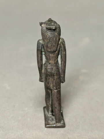 figurine, image 2/6