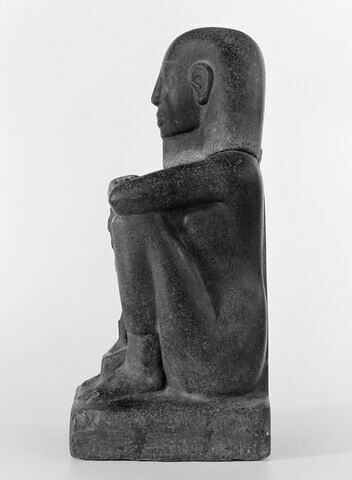 statue cube ; statue théophore, image 7/10