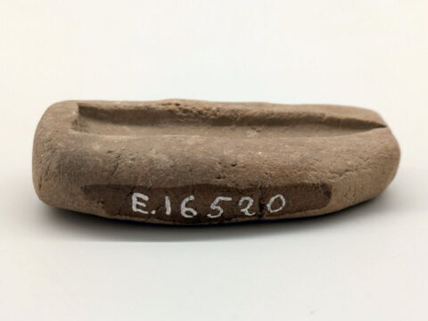 moule à perle de faïence ; perle en pétale, image 3/3