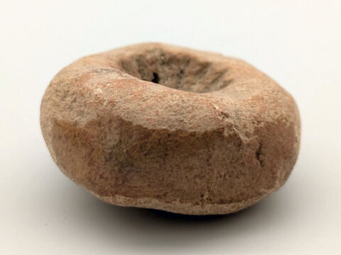 moule à perle de faïence, image 2/3