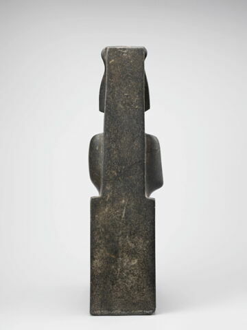statue, image 4/6