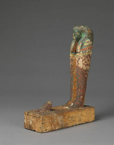 statue de Ptah-Sokar-Osiris ; figurine d'oiseau akhem