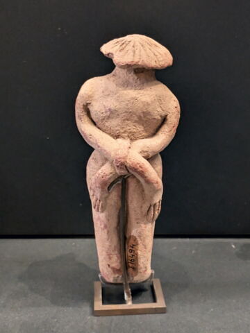 figurine féminine, image 2/4