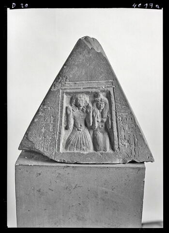 vue d'ensemble ; face A, face 1 © Musée du Louvre / Maurice et Pierre Chuzeville