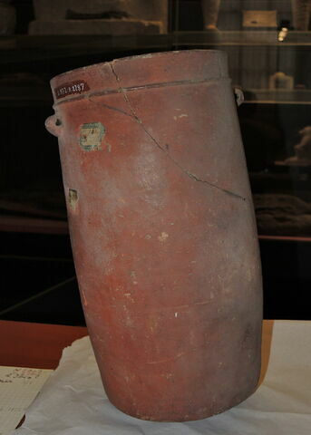 vase ; sarcophage d'animal  ; avec contenu, image 2/3