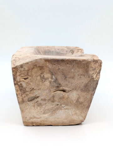 bassin à libation rectangulaire, image 4/6