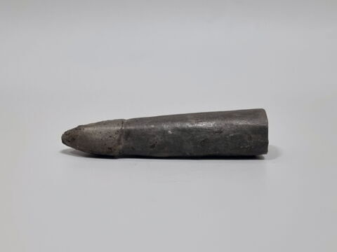 amulette  ; équipement du défunt, image 6/6