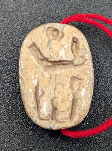 perle en pastille ovale