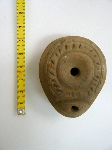 lampe aux palmes ; lampe ovoïde, image 1/1