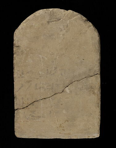 stèle cintrée, image 2/2