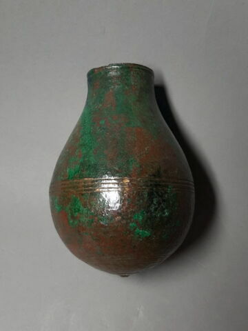 vase, image 1/1