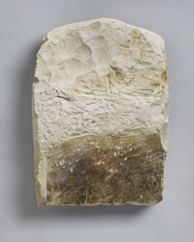 stèle cintrée, image 2/2