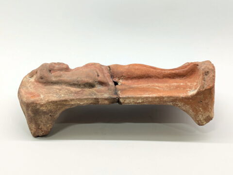 figurine féminine couchée, image 3/6