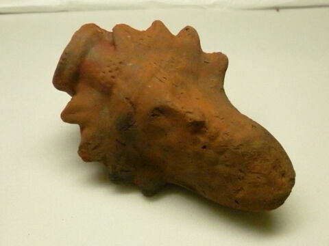 figurine ; vase plastique, image 1/1