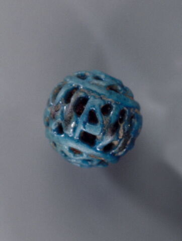 perle sphérique, image 1/4