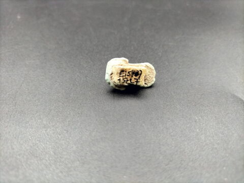 amulette ; chaton de bague, image 2/2