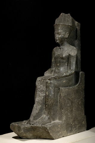 Statue d'Amon protégeant Toutânkhamon, image 3/10