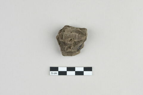 bouchon de jarre en calotte ; empreinte de sceau, image 2/3