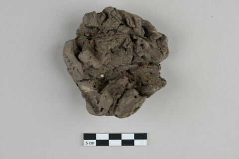 bouchon de jarre en calotte ; empreinte de sceau, image 2/3