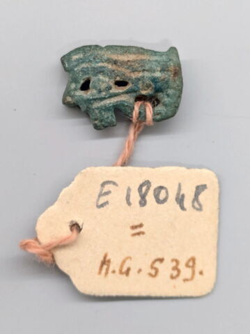 amulette oudjat simple biface, image 2/2