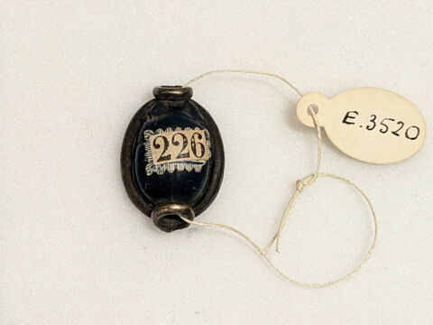 scarabée ; chaton de bague, image 2/2