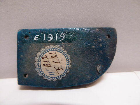 vue d'ensemble ; détail marquage / immatriculation ; dos, verso, revers, arrière © Musée du Louvre / Antiquités égyptiennes