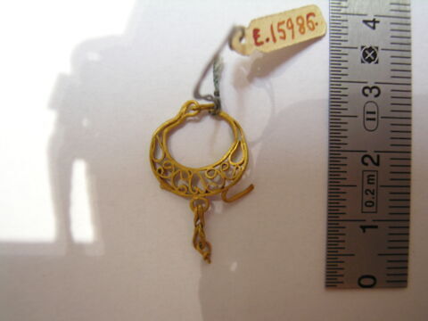 boucle d'oreille, image 1/1
