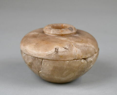 coupe  ; couvercle de vase, image 2/9