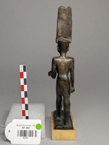 figurine, image 2/5