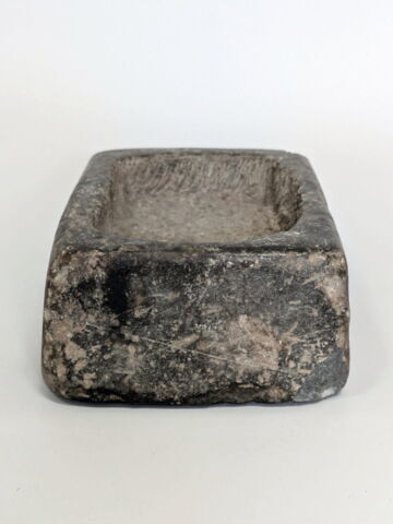 figurine  ; socle de statue, image 2/7