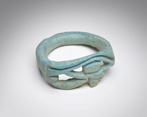 bague ; bague oudjat, image 2/3