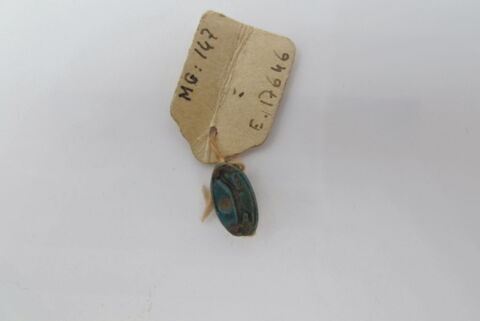 perle cauroïde ; scaraboïde, image 2/4