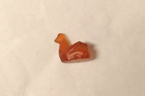 chaton de bague  ; perle, image 1/2