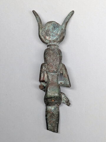 figurine d'Isis allaitant, image 2/5