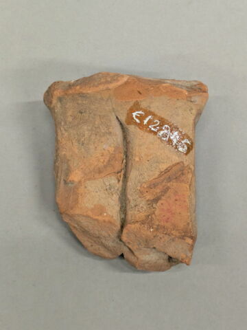 vase, image 2/2