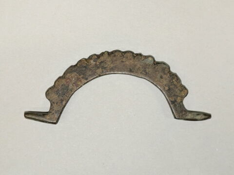 outil  ; vase, image 1/2