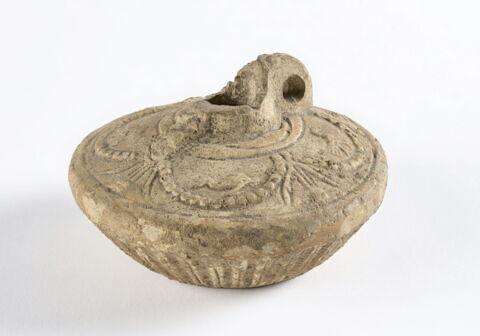 vase, image 2/4